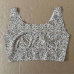 Rhonda Shear Invisible Body Leisure Bra Plus Size 2X Leopard Print 9592 Stretch